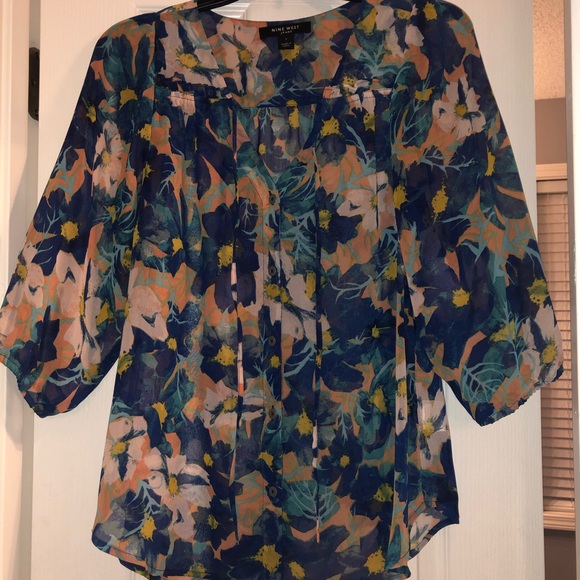 Floral blouse - Picture 1 of 1